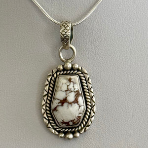 Southwestern Wild Horse Turquoise Large Necklace Coffin Shaped Pendant New