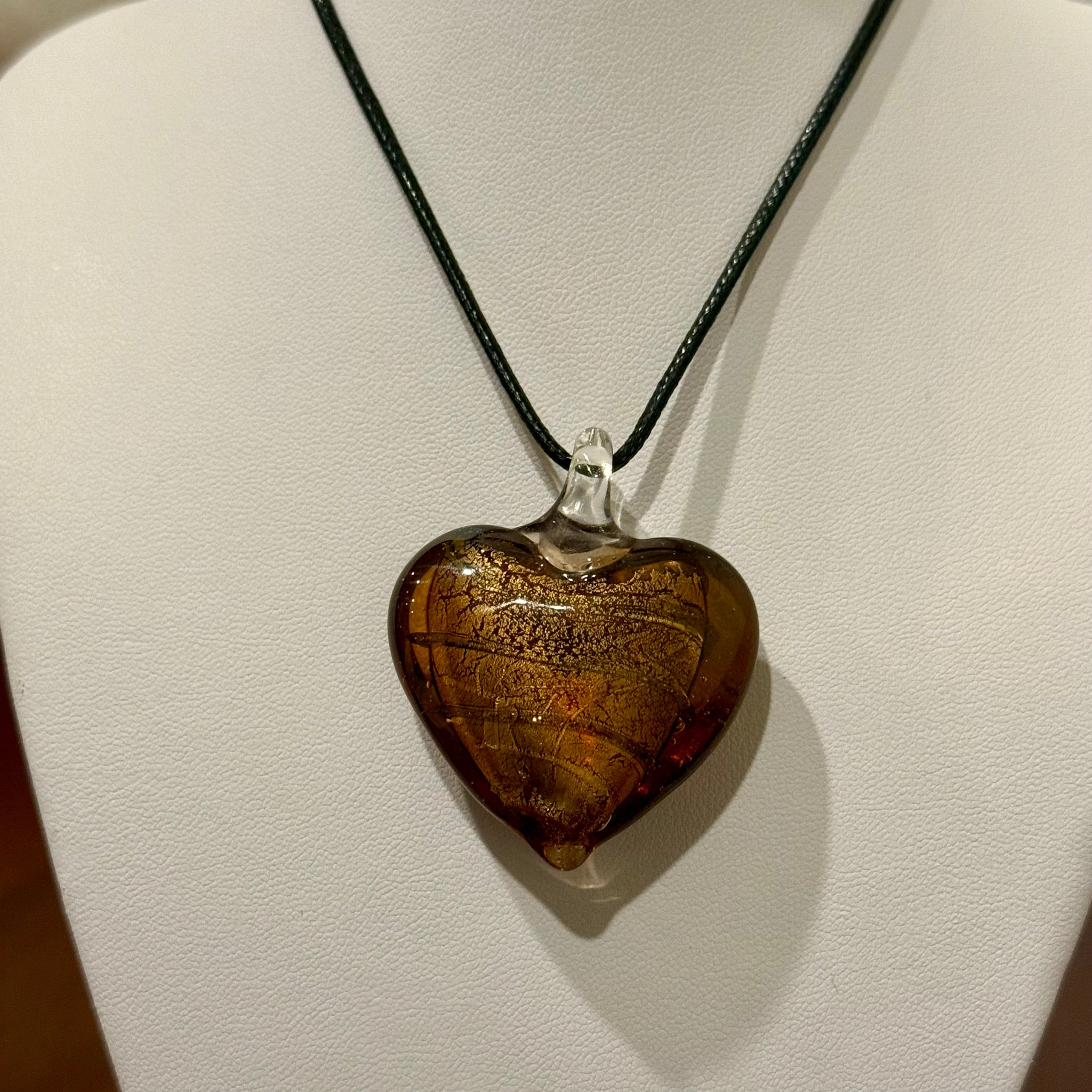 New Blown Glass Brown Puffy Heart Shaped Pendant Necklace Womens Casual Boho