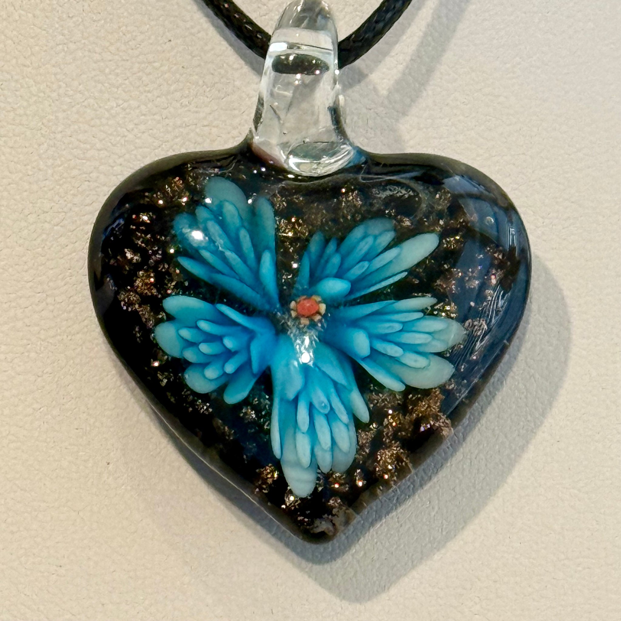 New Blown Glass Blue Floral Heart Necklace Womens Casual Boho Pendant