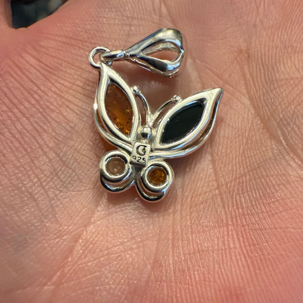 Stunning Butterscotch Green White Amber Butterfly Silver Pendant Necklace New