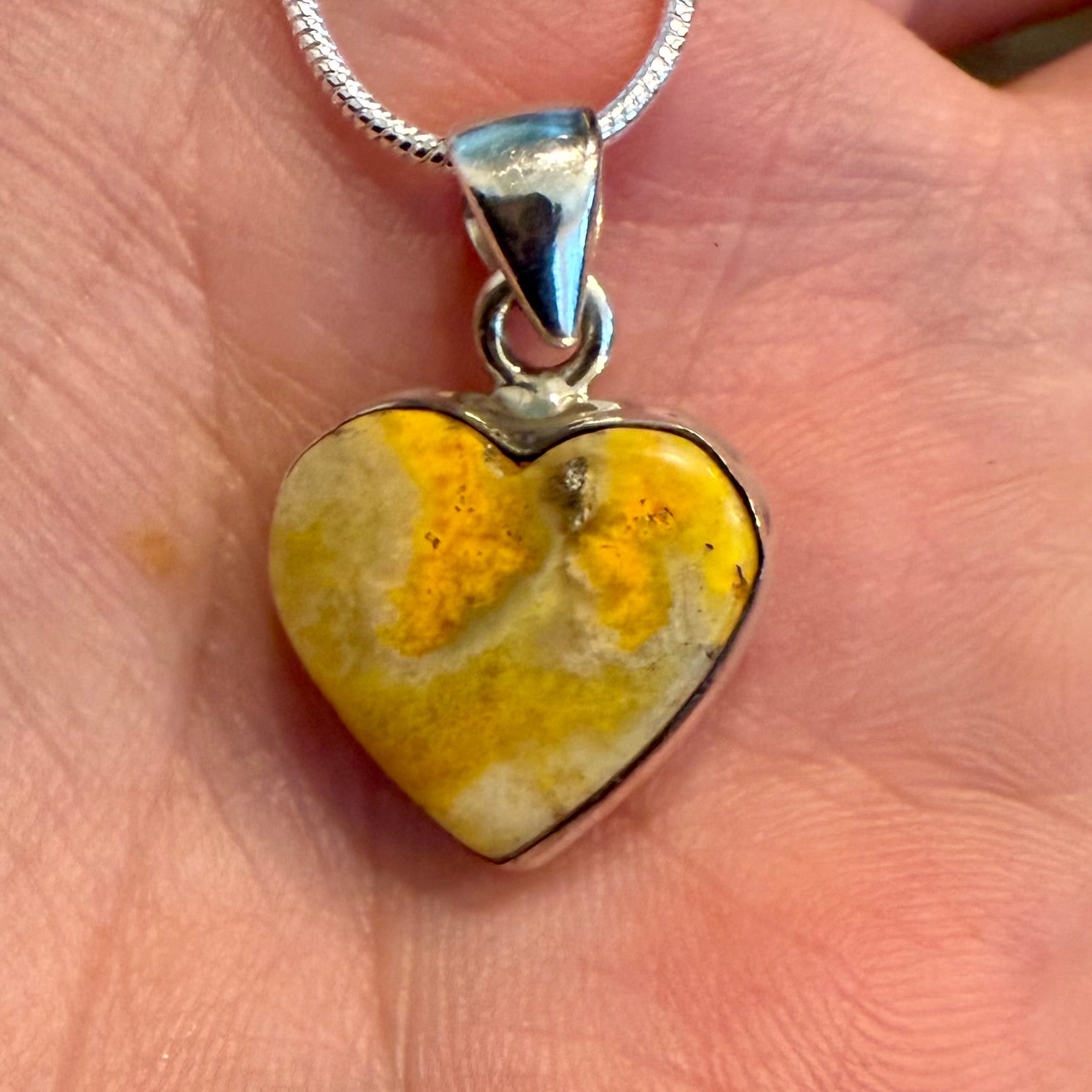 Bumble Bee Pendant Necklace  Southwest Artisan Heart Framed Sterling Silver New
