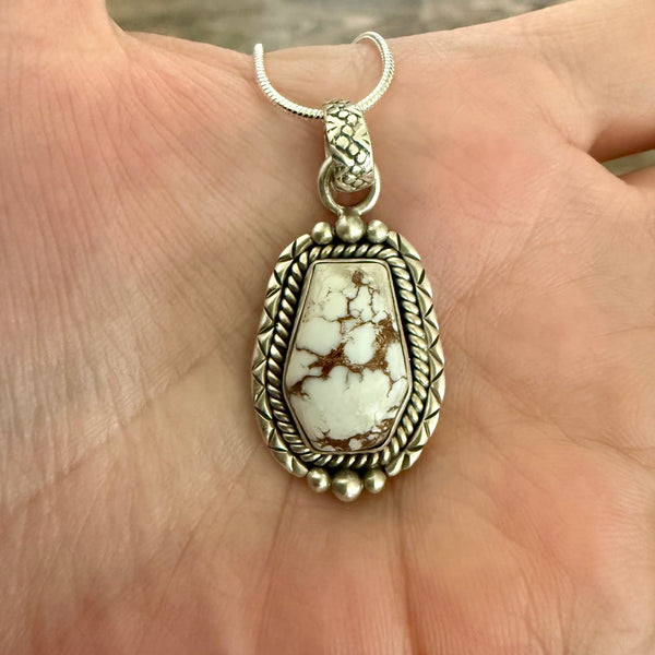 Southwestern Wild Horse Turquoise Large Necklace Coffin Shaped Pendant New