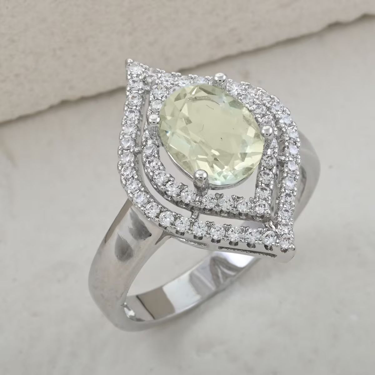 Simulated Prasiolite and Simulated Diamond 2.90 ctw Silver Ring Size 10 New
