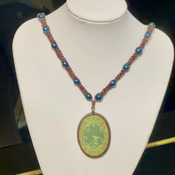 Vintage Orgone Stone Copper Pendant Womens Painted Bird Beaded Necklace