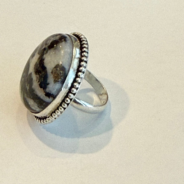 Stunning Natural Round White Buffalo Ring Southwestern Sterling Silver Statement