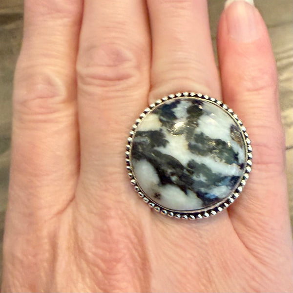 Stunning Natural Round White Buffalo Ring Southwestern Sterling Silver Statement