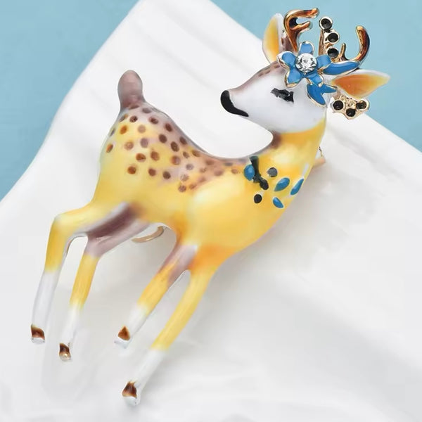 Christmas Winter Beauty Deer Brooch Womens Girls Hand Painted Pin New