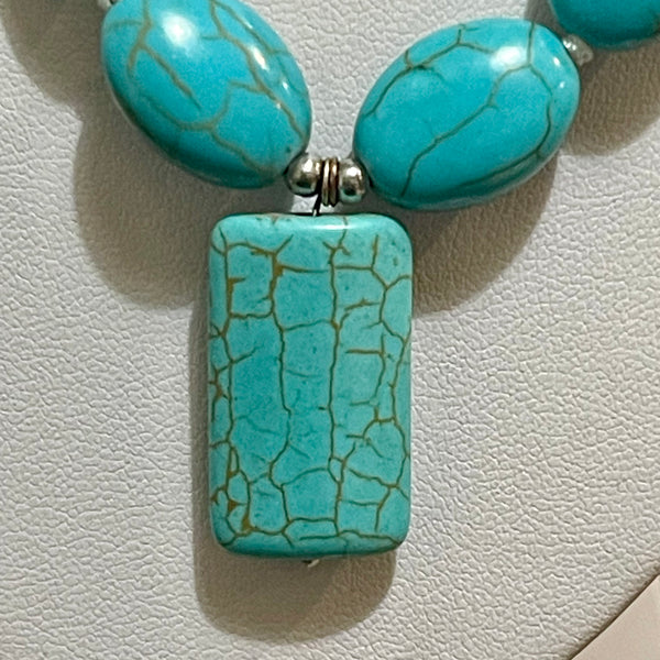 Vintage Turquoise 16” Necklace Womens Statement Howlite Oval Rectangle Stone