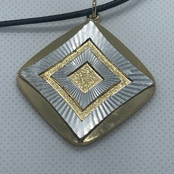 Vintage 1.25” Diamond Shaped Pendant German Gold & Silver Womens 16” Necklace