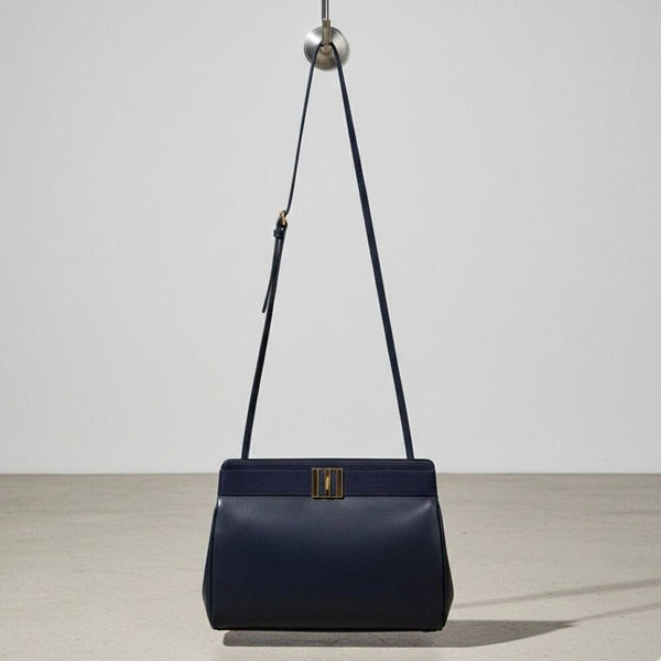 Authentic Salvatore Ferragamo Vara Bow Crossbody Bag Purse Navy Leather Vintage