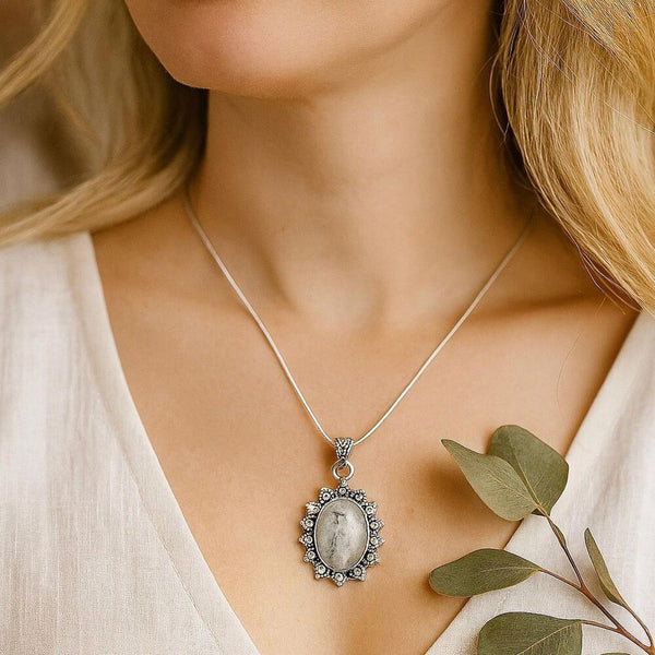 Boho Moonstone Gemstone Oval Pendant SilverVintage Style – Artisan Necklace New