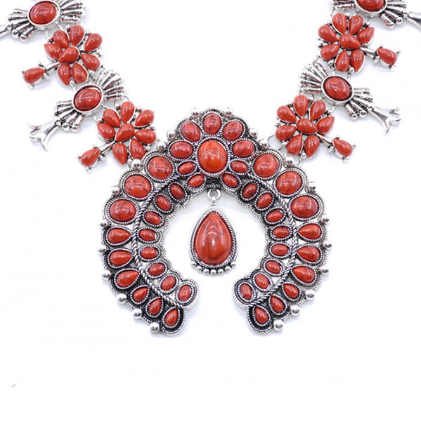 New Ladies Western Navajo Turquoise Or Howlite  Stone Statement Necklace and Earring Set