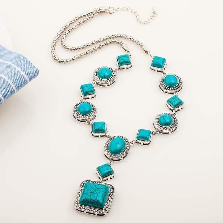 Turquoise Costume Necklace