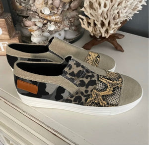Leopard Snake Camo Slip On
