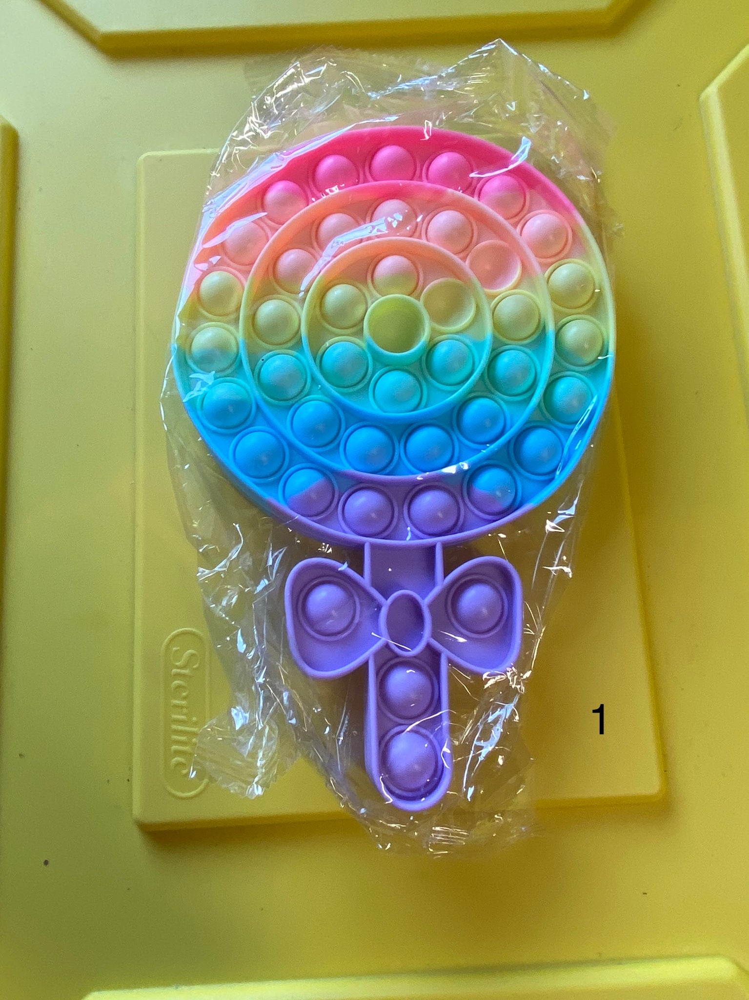Bubble Pop Lollipop 9in * 5 1/2in